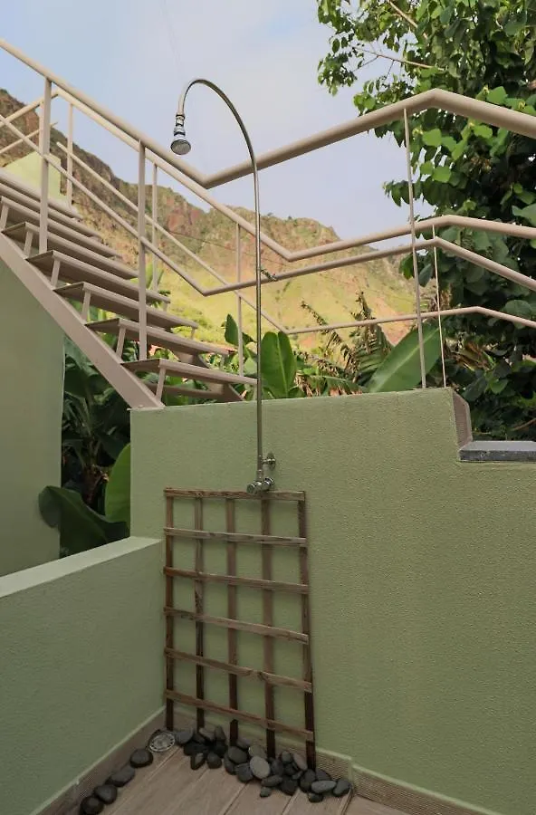 Apartment Seaside Green House, Paul Do Mar T2