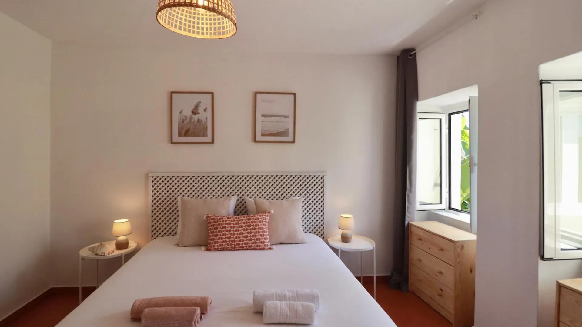 Apartment Seaside Green House, Paul Do Mar T2
